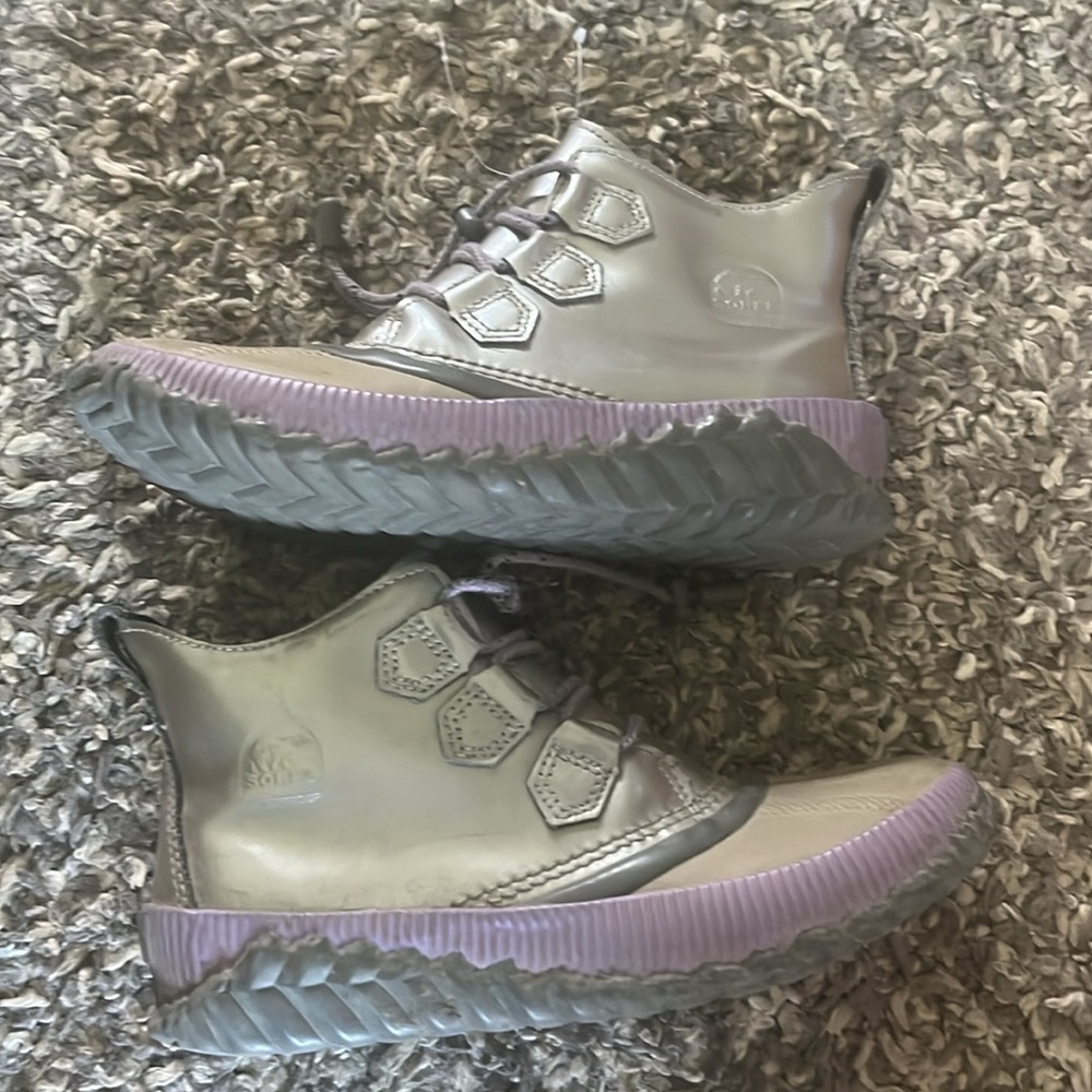 Sorel Out and About Boots